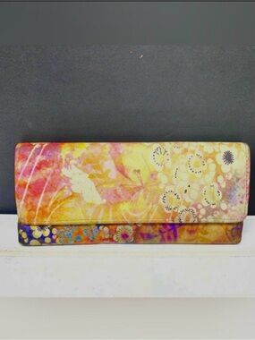 HOBO Trifold Leather Floral Pink Snap Close Wallet